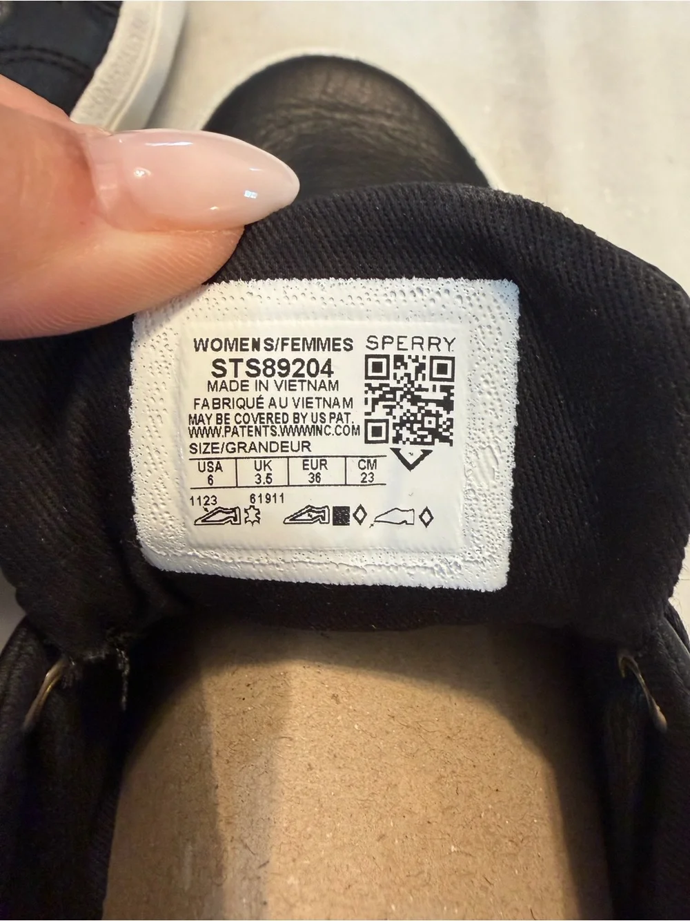 Sperry Black Leather Low-Top Sneakers with White Sole